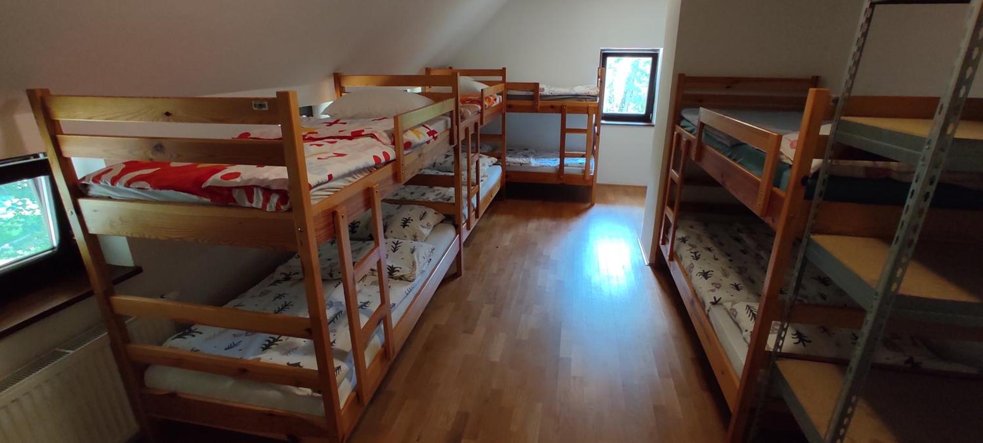 Dom Pristava Hotel Jesenice Buitenkant foto